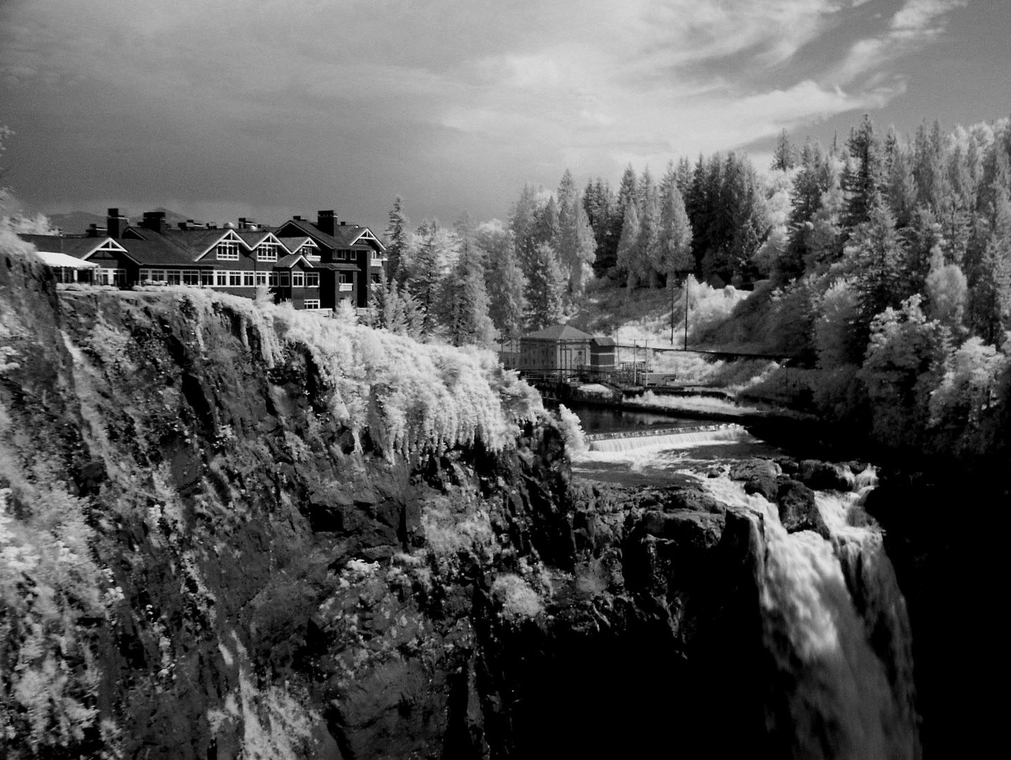 Snoqualmie Falls