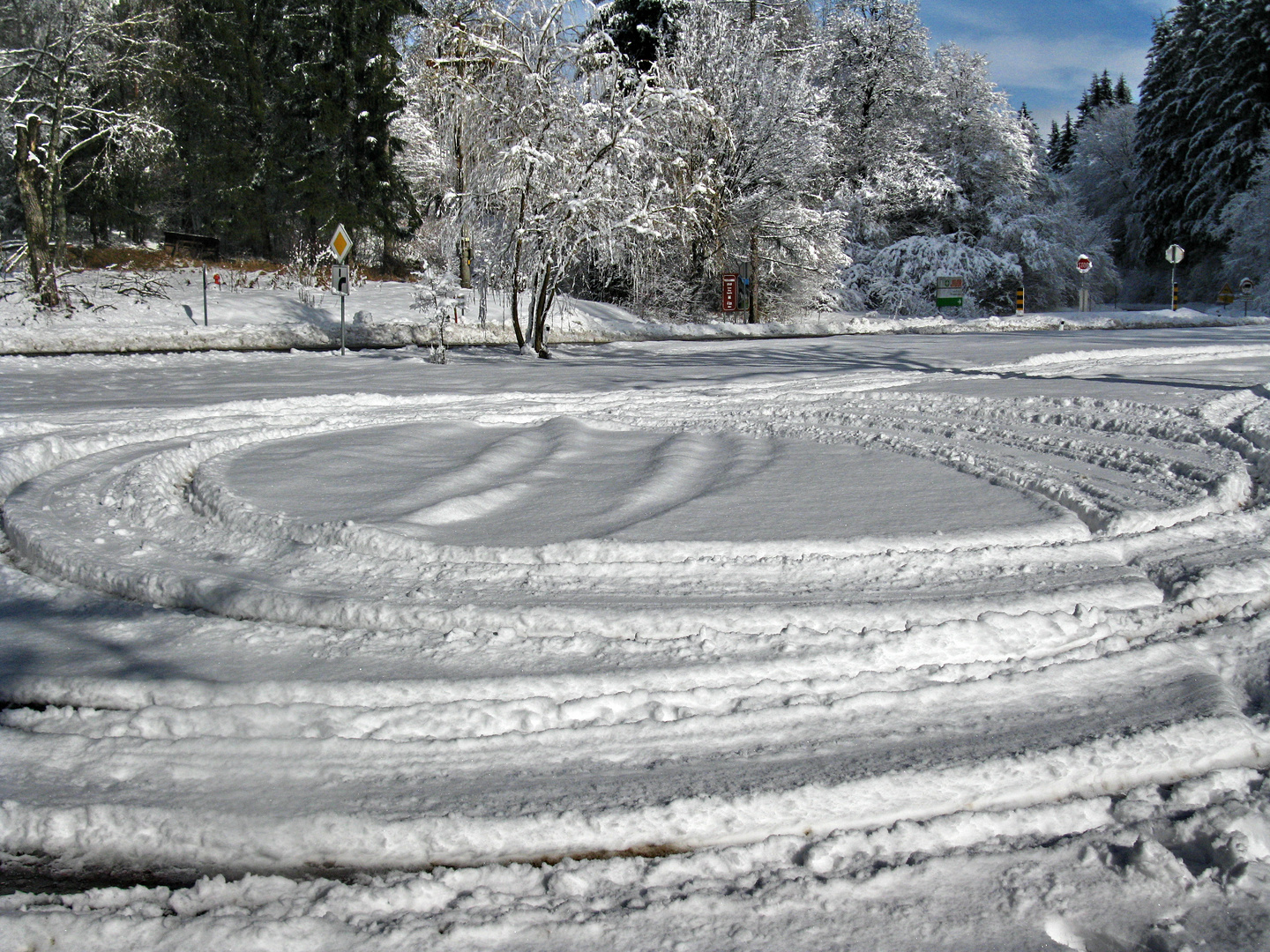 Snow circles