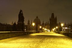 Snow on Charle's bridge