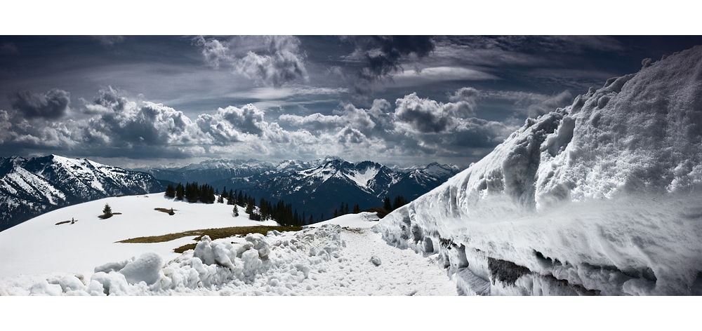 snow wall