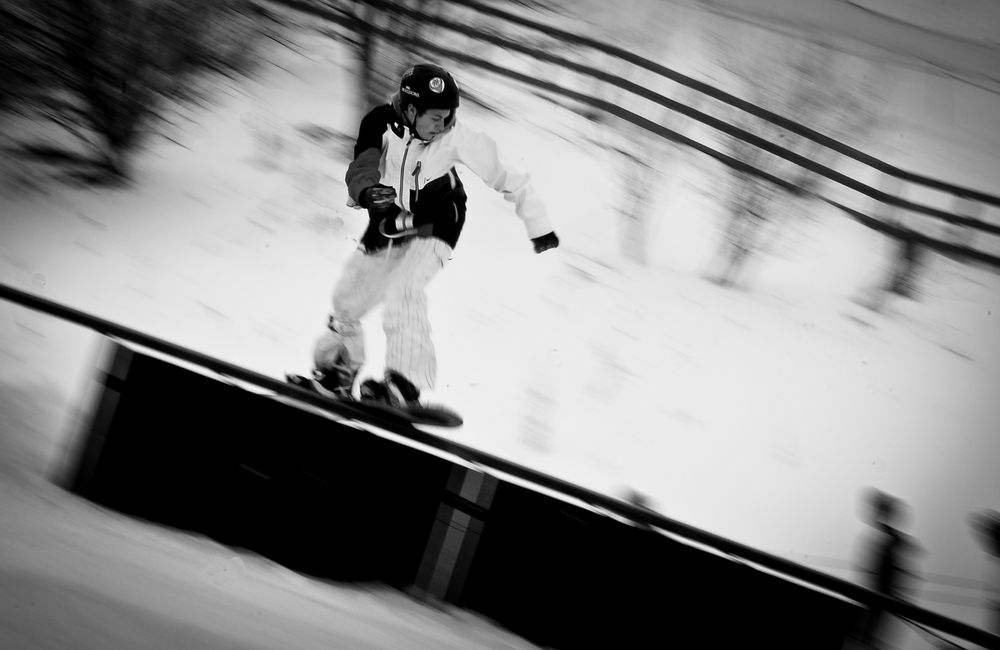 Snowboard - Rail Jam