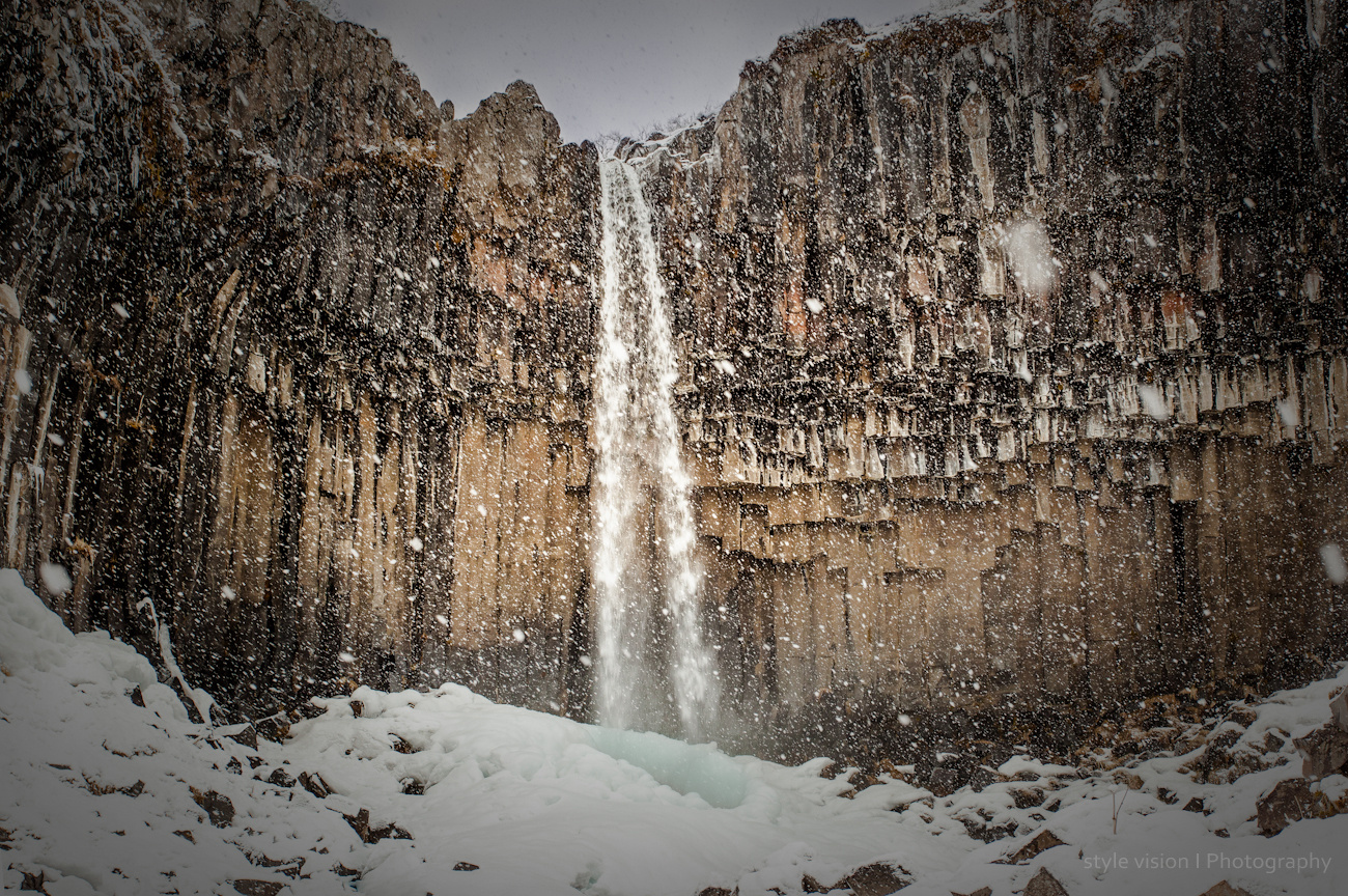 Snowi Svartifoss