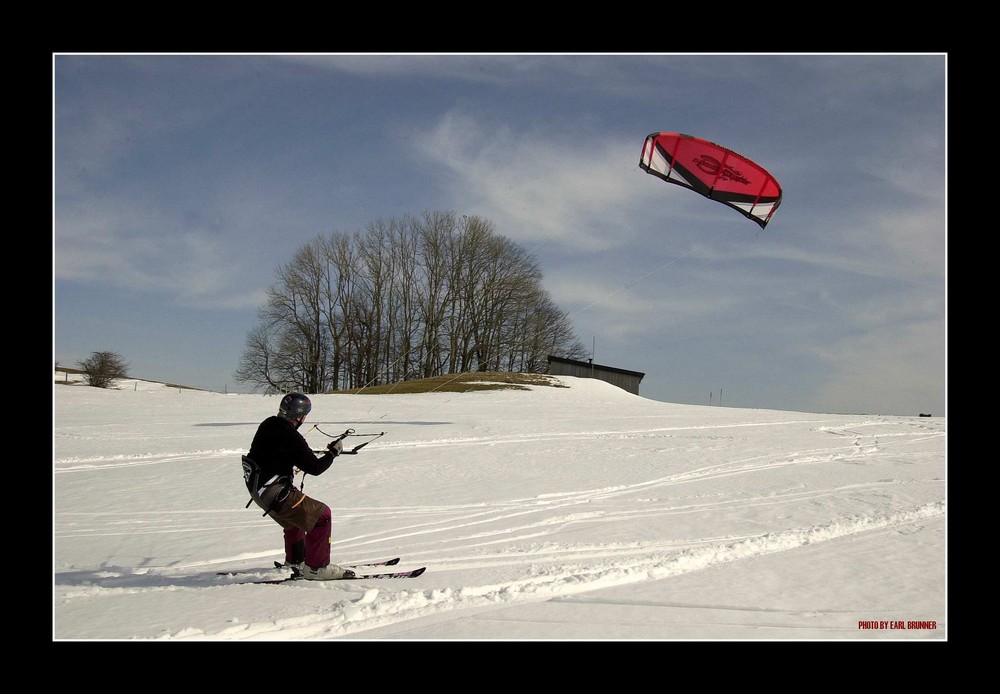 Snowkiting