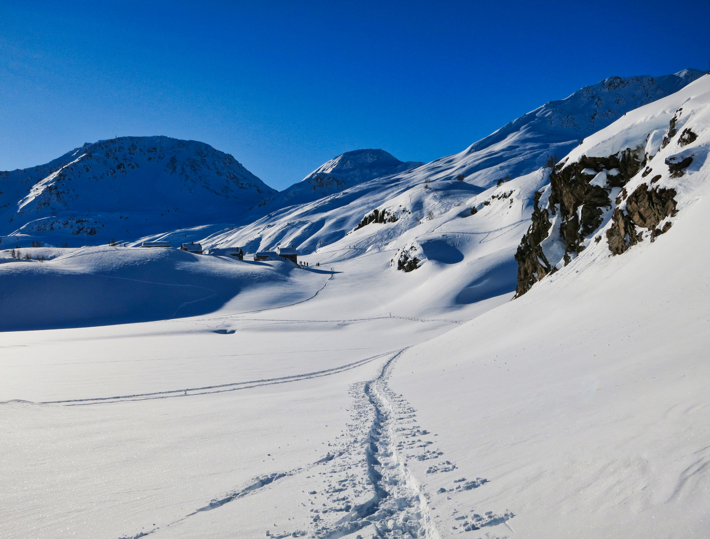 Snowshoeing, Simplon