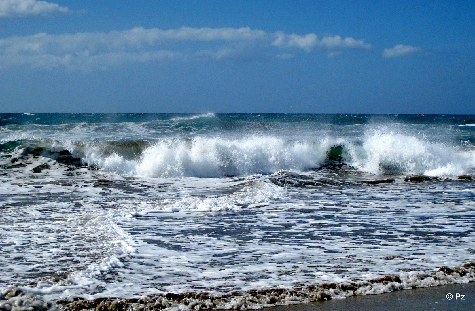 So aufgewühlt kann der Atlantik an der Playa del Inglés auf Gran Canaria sein ...