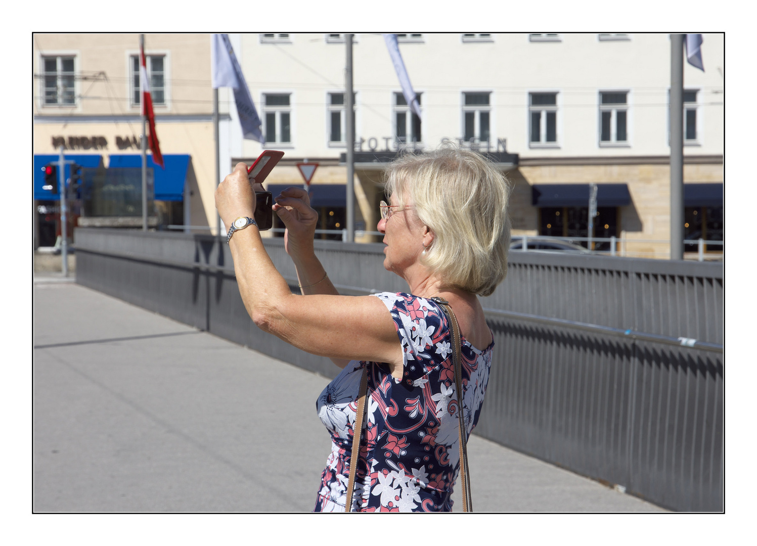 so fotofrafiert Frau heute