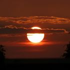 So geht nach einem Ostwind Tag die Sonne unter!