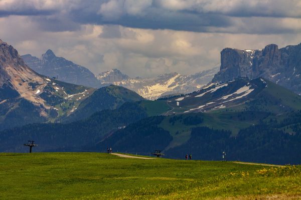 So nah und doch in der Ferne