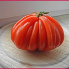 So prall und schön - das Weib Tomate