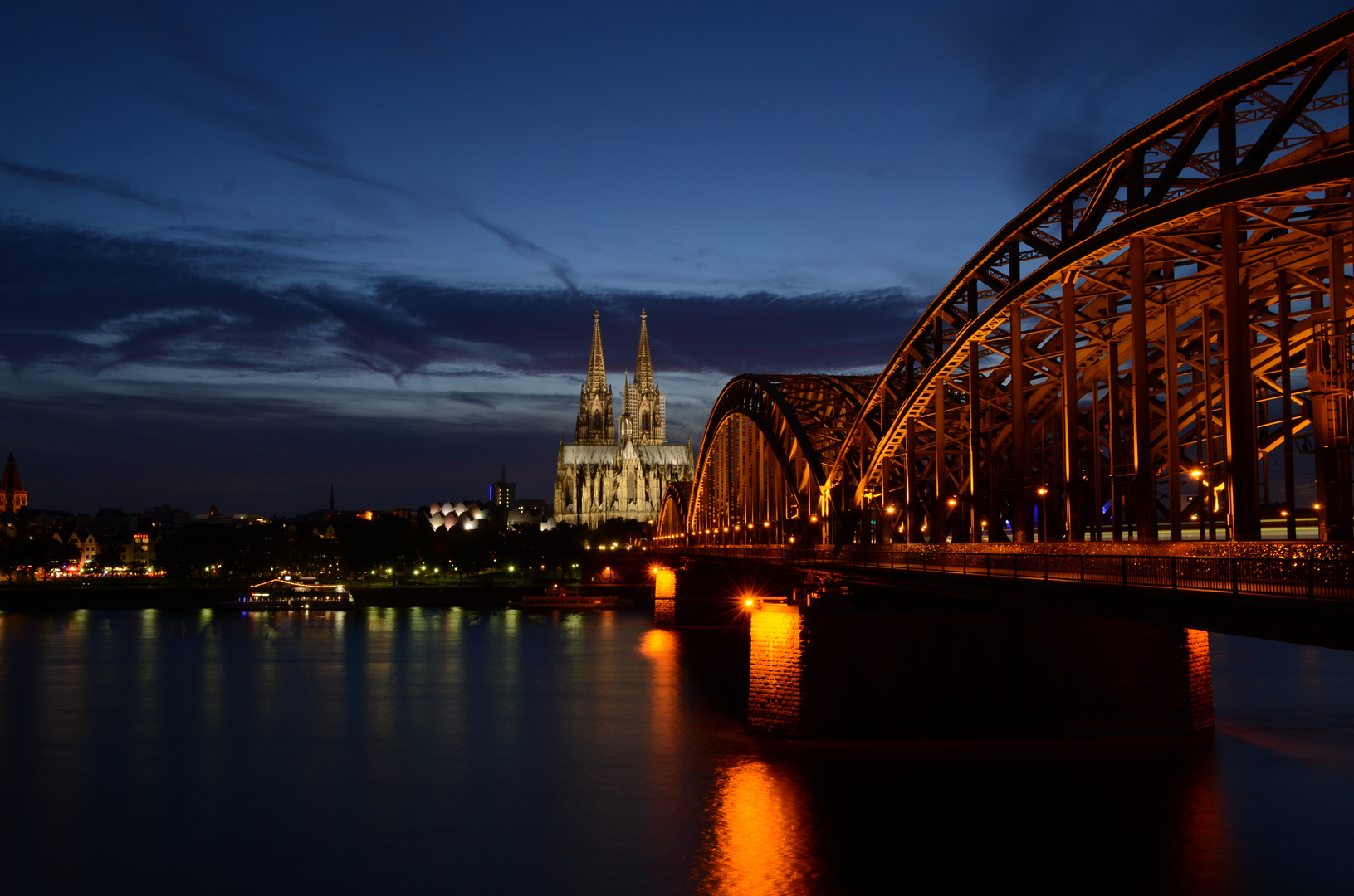 So schön ist es am Rhein - Kölner Dom der Klassiker