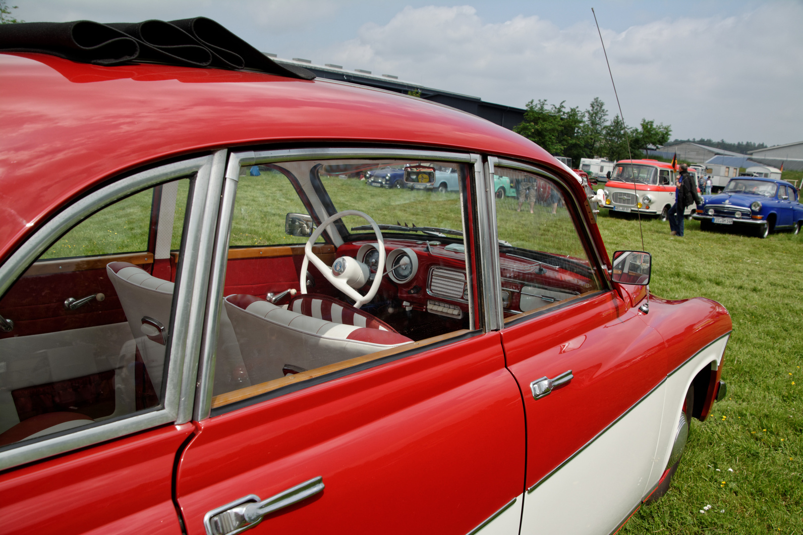 So schön kann ein 311-er Wartburg sein - Seitenansicht