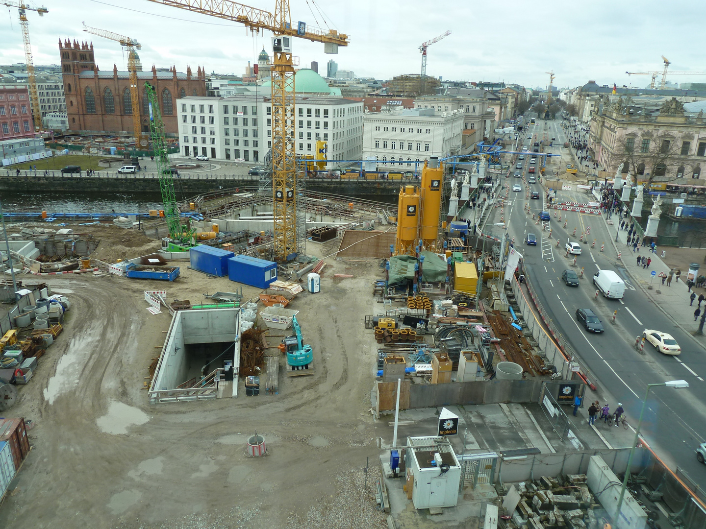 So sieht die Baustelle größer aus....