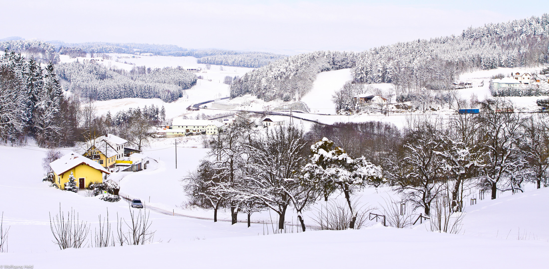 So sieht es jetzt bei uns im Mühlviertel aus.  Leider keine Sonne.