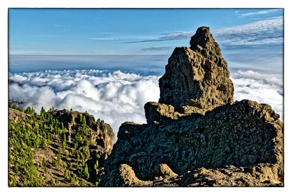 „ Sobre las nubes “