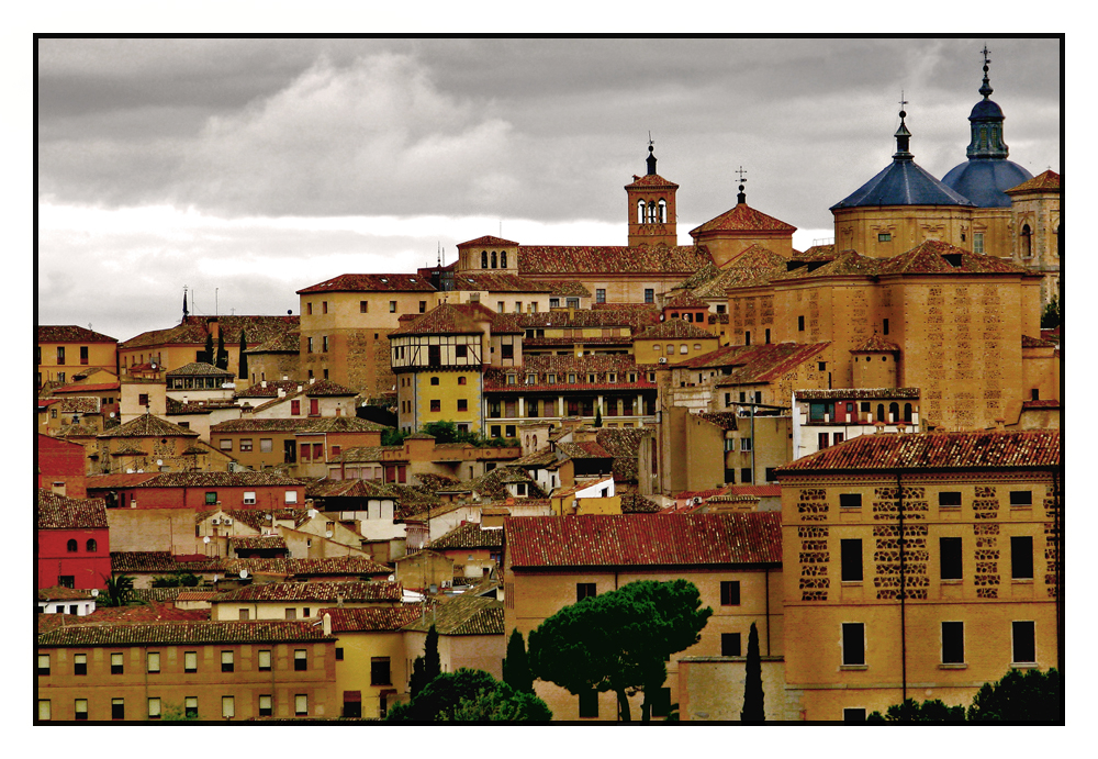 Sobre los tejados de Toledo.