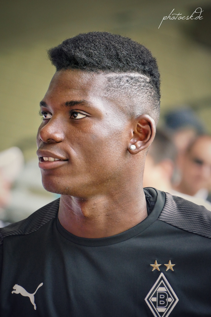 Soccer Star - Breel Embolo