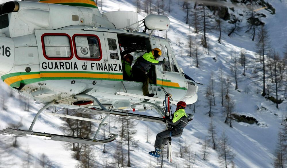 soccorso alpino guardia di finanza