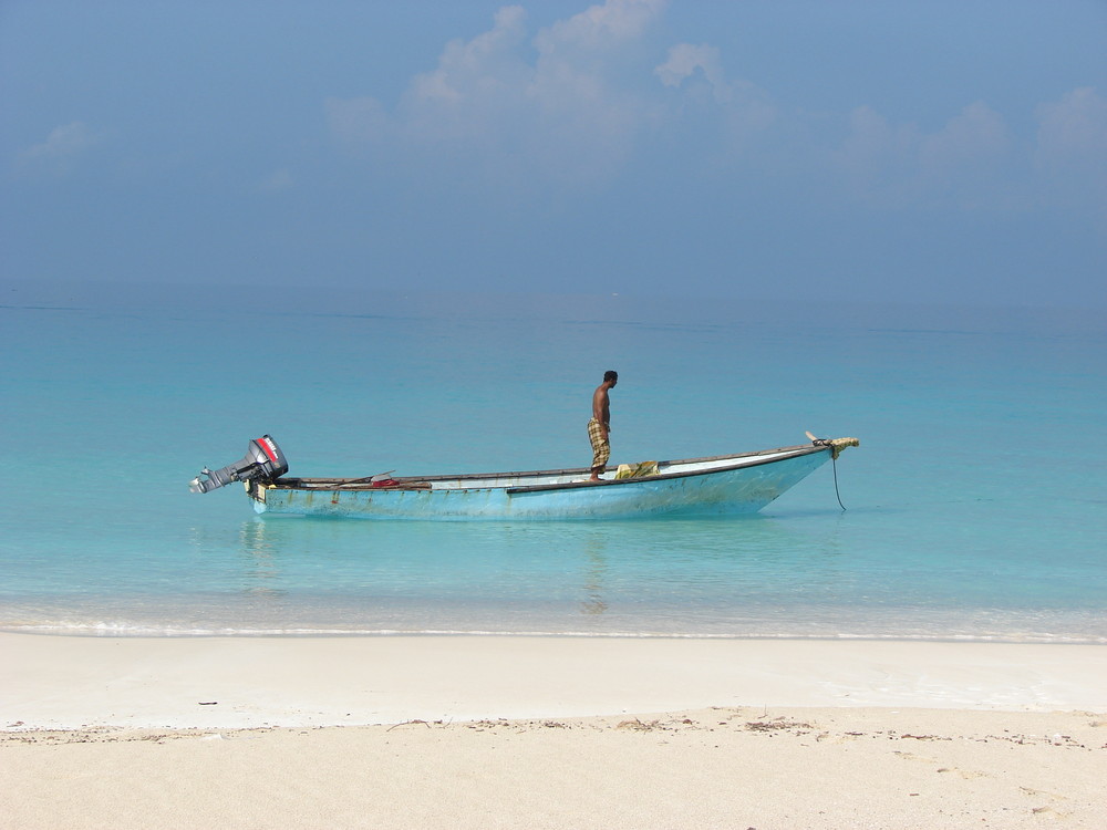 Socotra ....... Wasser klar wie ein Kristall