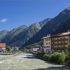 Sölden im Sonnenschein