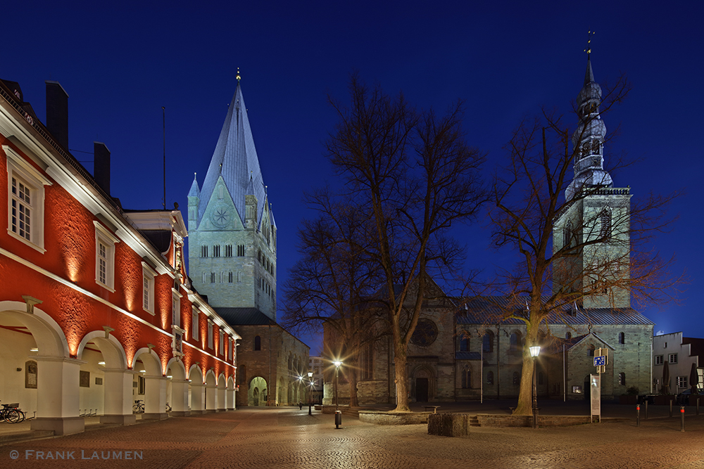 Soest - Rathaus, St. Patrokli Dom und St. Petri