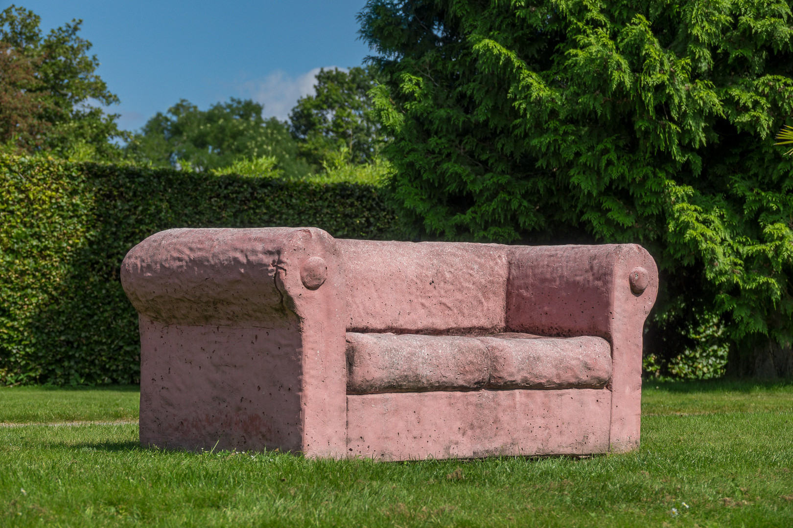 Sofa im Grünen