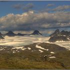 Sognefjell -Abendstimmung mit Blick auf Jutunheimengipfel und Smörstabbreen . Norgereise 2013 (HDR)