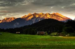 Soierngebirge im Abendrot