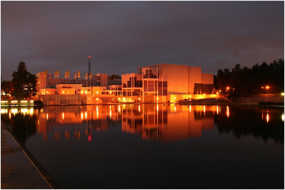 Sokos-Hotel Ausblick in Espoo bei Nacht