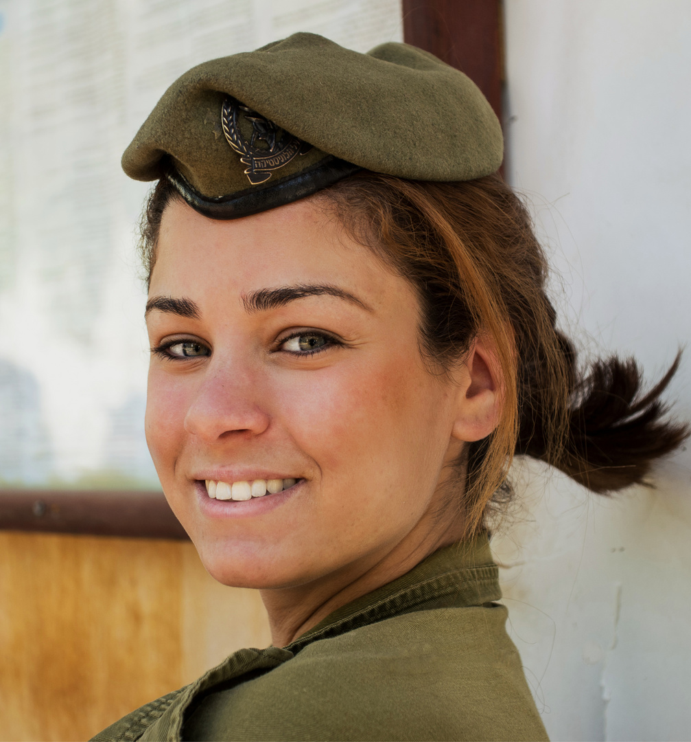 Soldatin der IDF