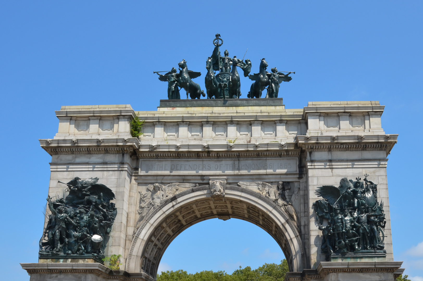 Soldiers and Sailors Arch