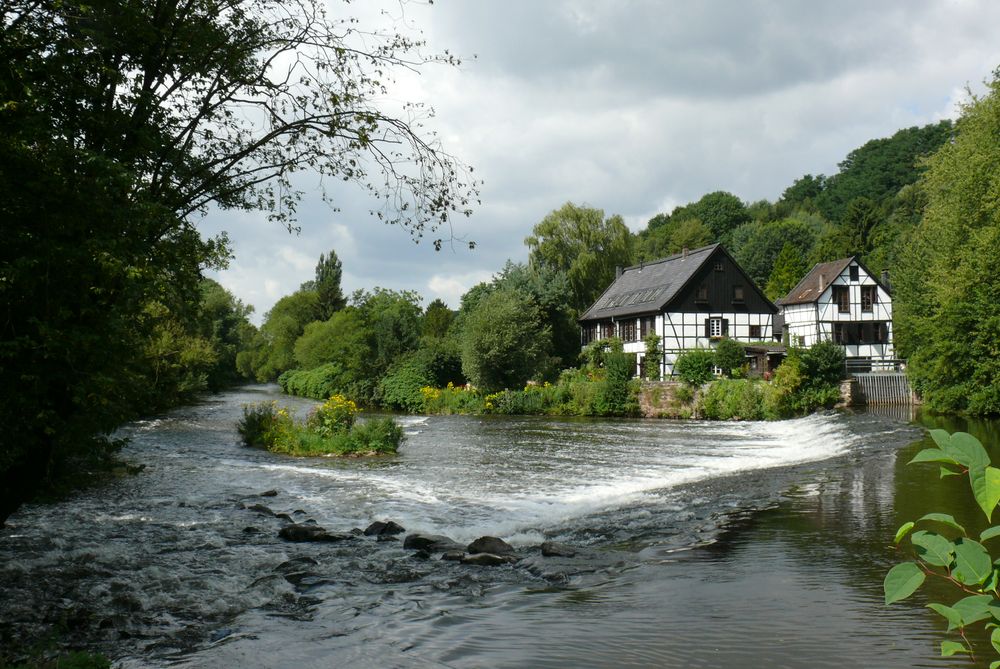 Solingen / Wipperkotten - Eine alte Messerschleiferei an der Wupper