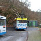 Solinger Oberleitungsbus in der Wendeanlage (Drehscheibe) in Solingen-Burg.