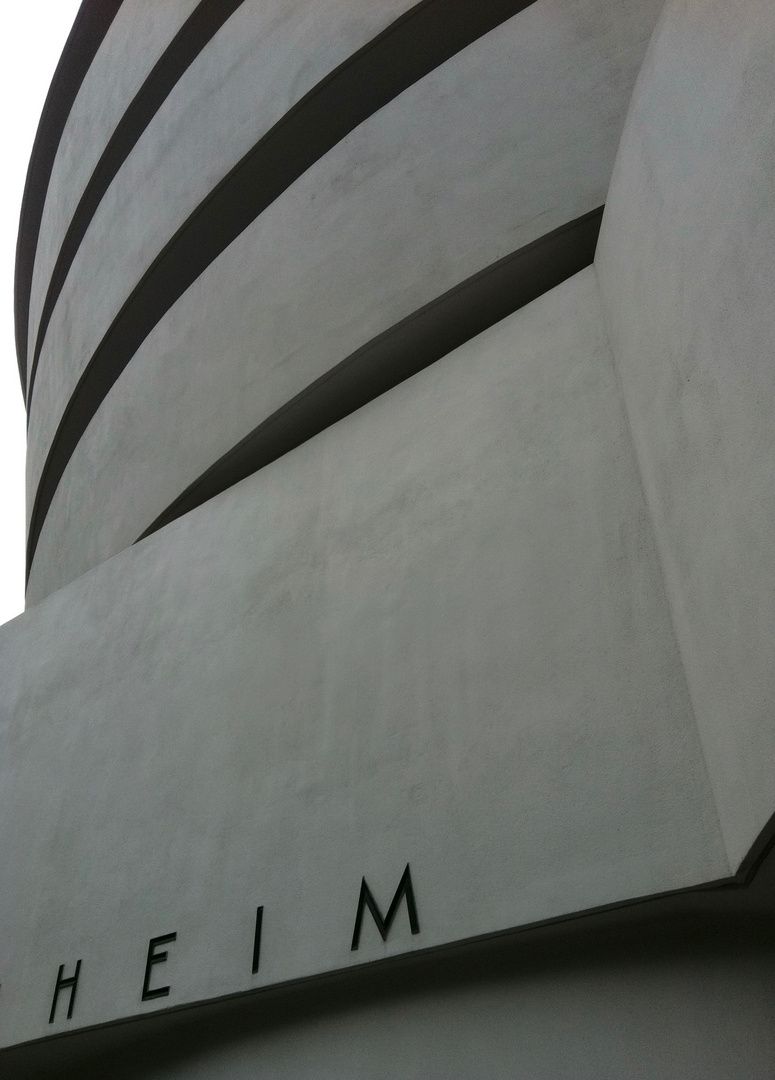 # Solomon R. Guggenheim Museum New York.OUTDOOR #