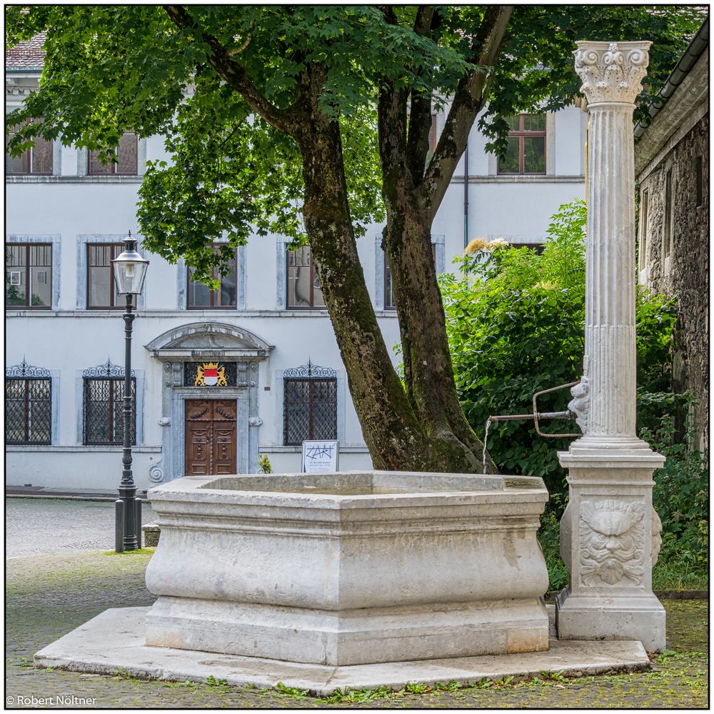 Solothurn - Brunnen beim Rathaus