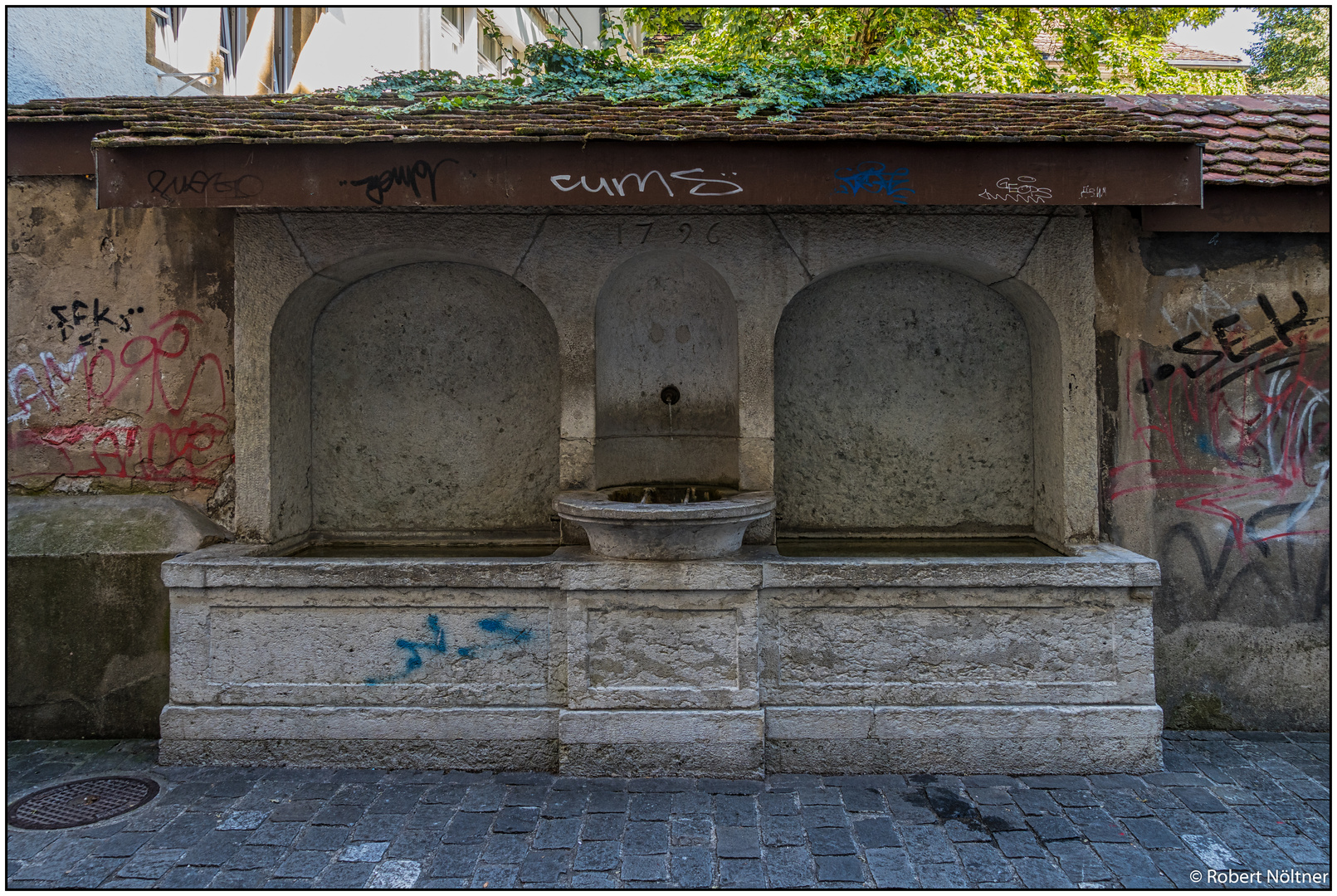 Solothurn - Wandbrunnen