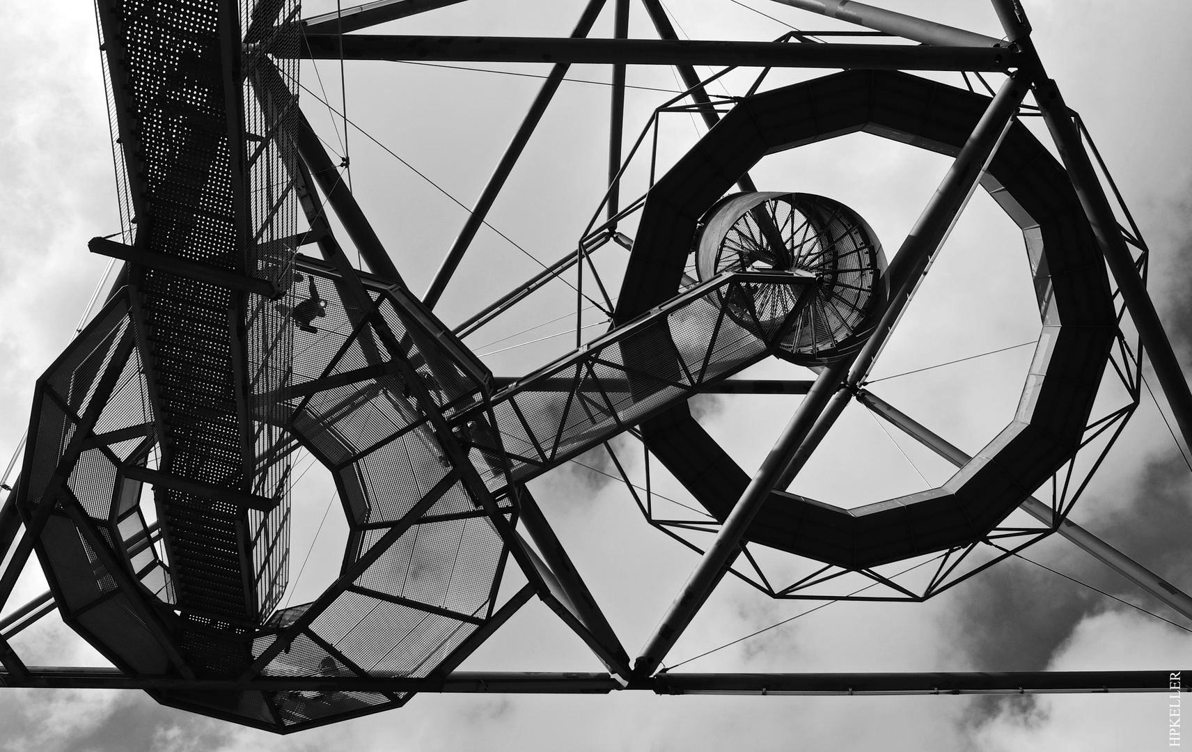 Some days ago in Bottrop, ...Tetraeder III.