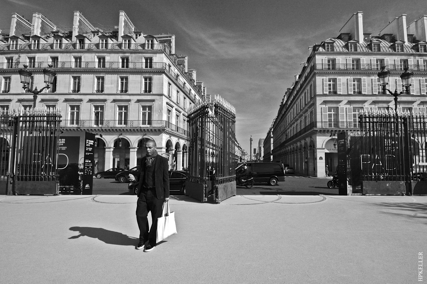 Some month ago in Paris, ...fashionable man enters the Tuileries Garden.