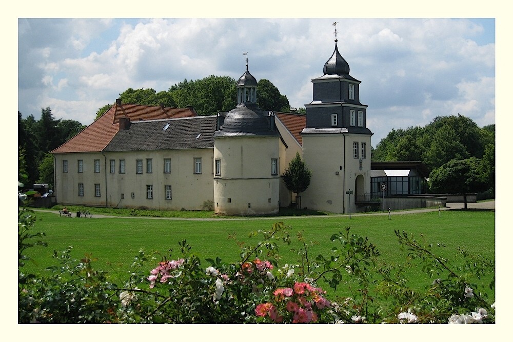 Sommer bei Schloss Martfeld