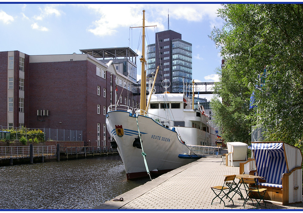 Sommer im Harburger Hafen