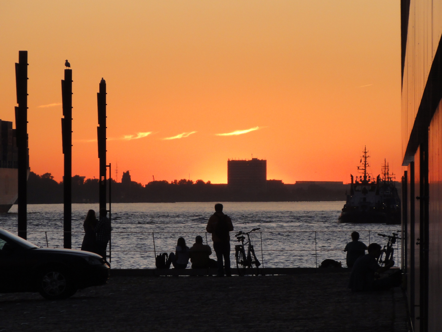 Sommer im Herbst   -     Oktober 2011 im Hamburger Hafen