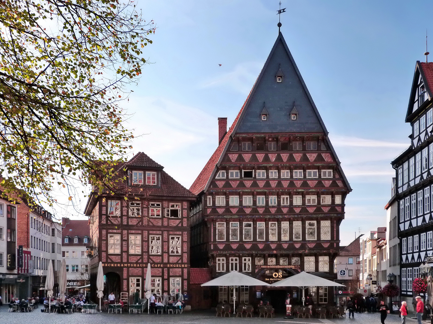 Sommer im Oktober am Marktplatz in Hildesheim