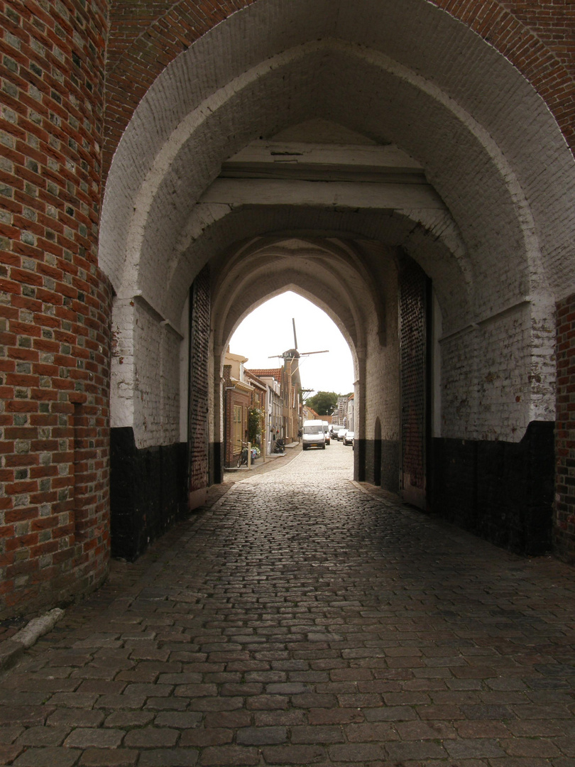 Sommer in Zeeland - Stadttor von Zierikzee