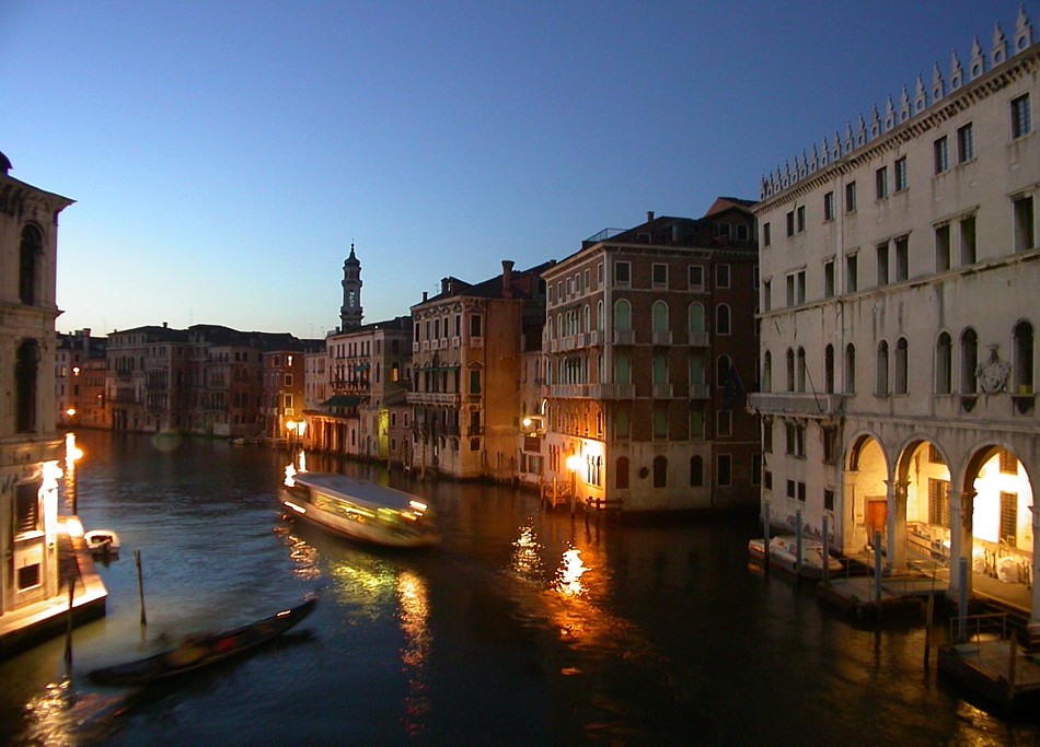 Sommerabend am Canal Grande