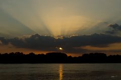 Sommerabend an der Elbe