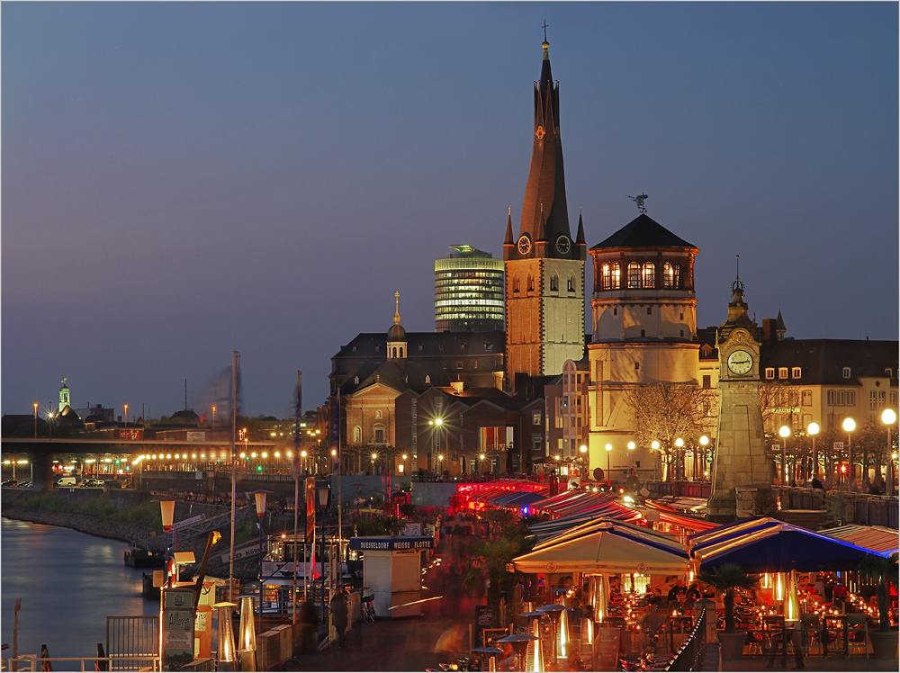 " Sommerabend im April "