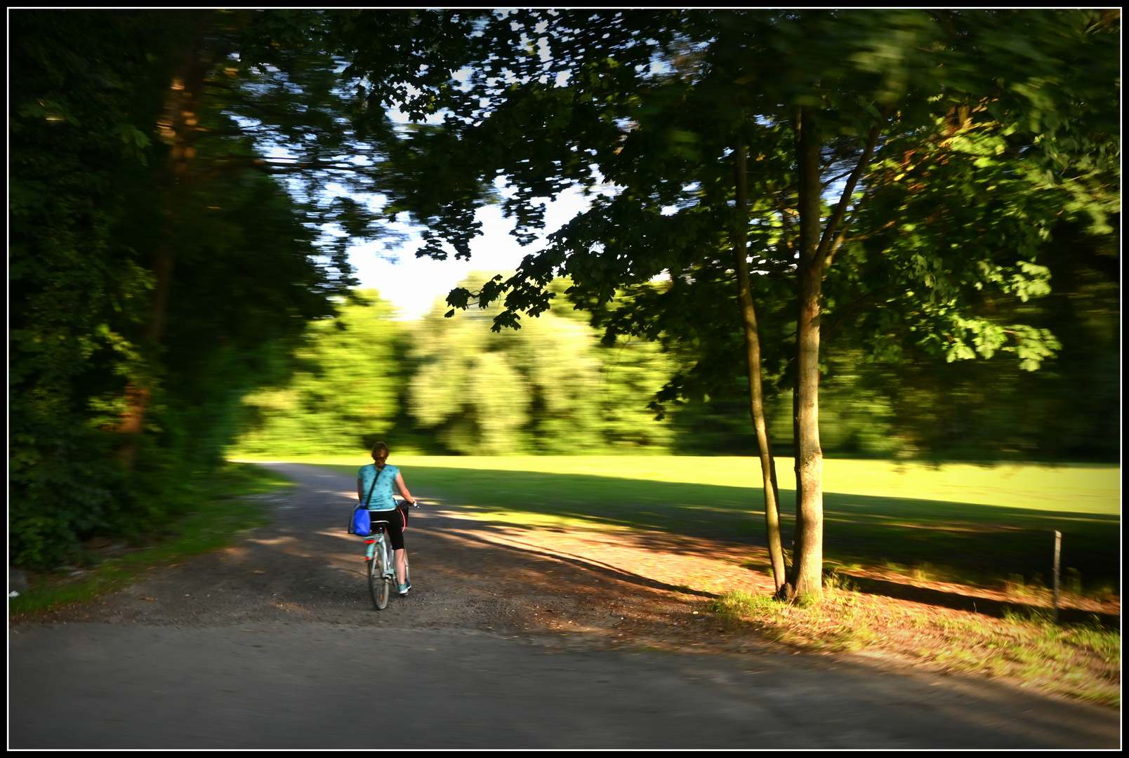 Sommerabend im Brandenburger Dorf