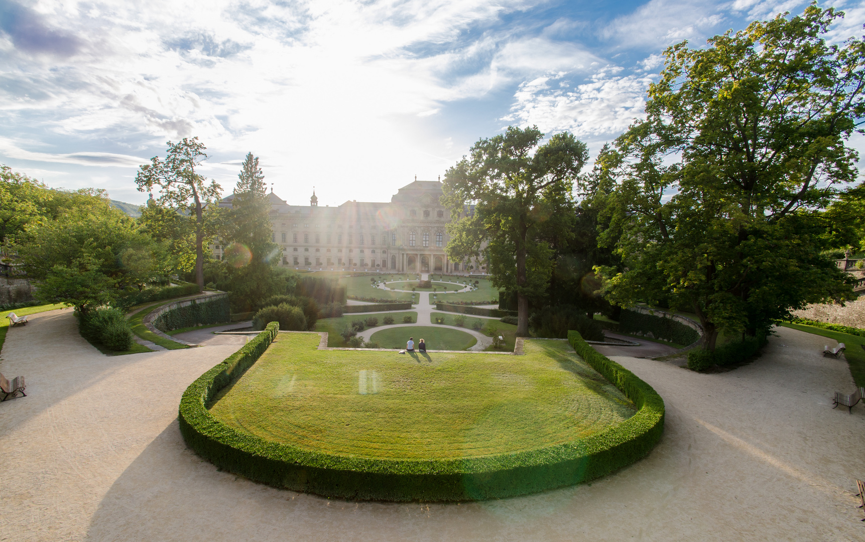 Sommerabend im Rokokogarten