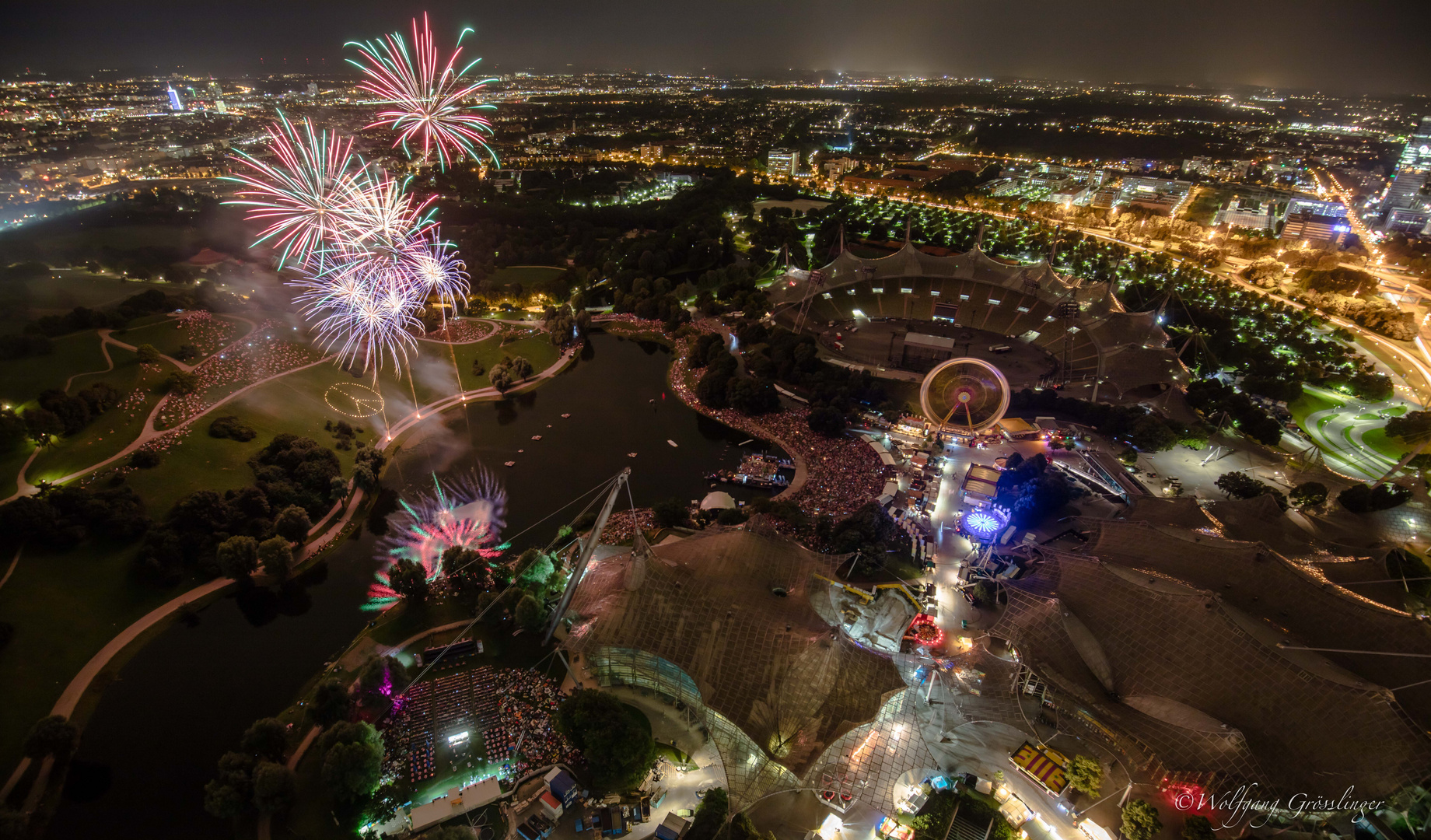 Sommerfest Feuerwerk Olympiapark