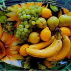 Sommerfrüchtchen auf Sonnenblümchen