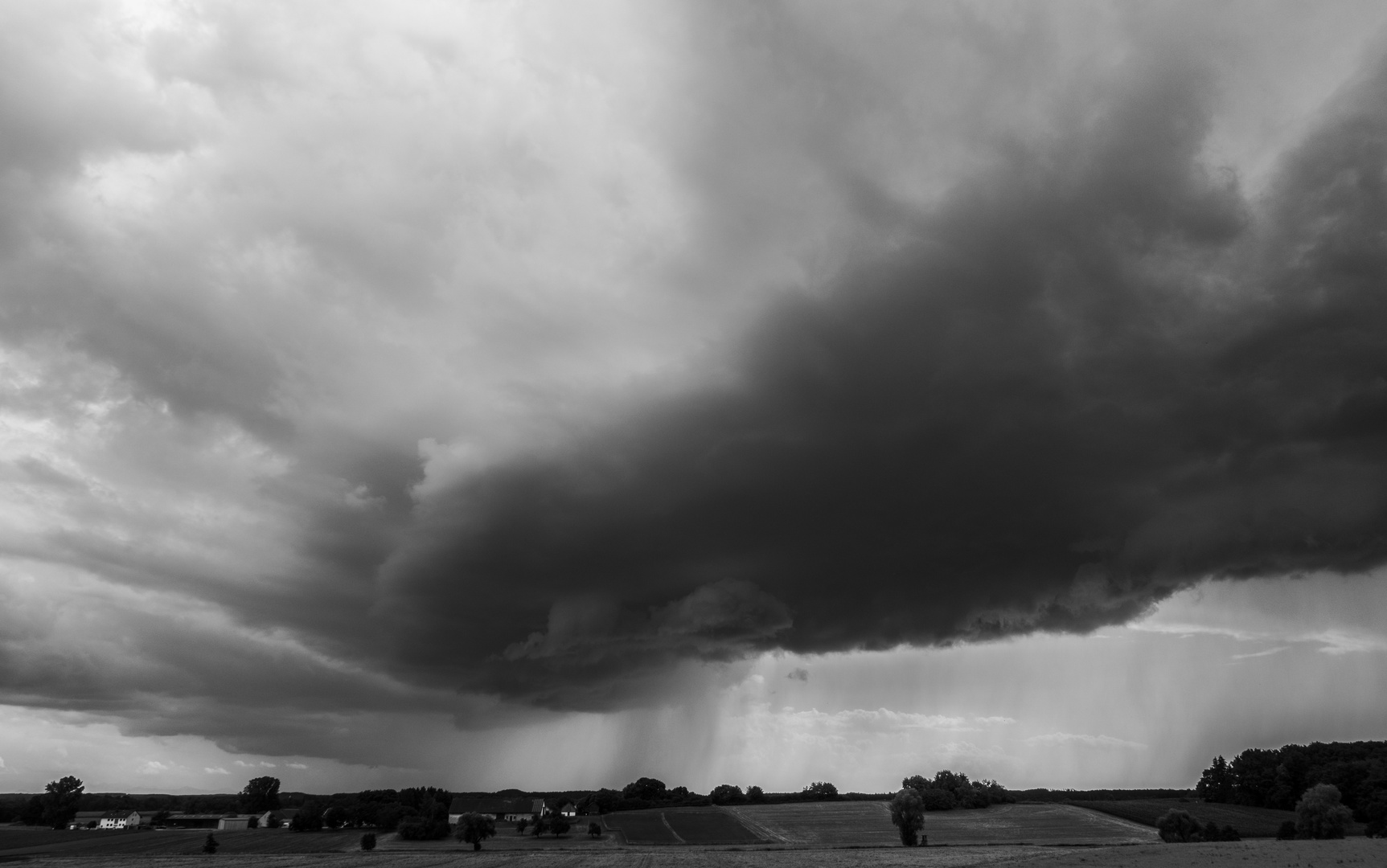 - Sommergewitter -